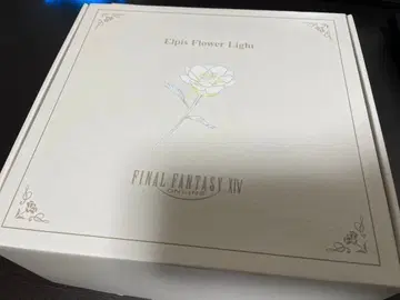 파이널 판타지 XIV 엘피스의 꽃 플라워 라이트