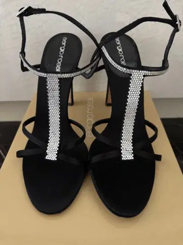 극신품 세르지오로시 펌프스