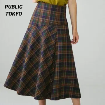 새상품급 PUBLIC TOKYO 비대칭 밑단 체크 플레어 스커트 F
