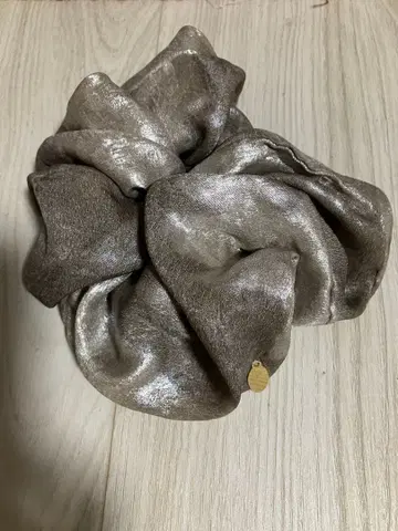 newi 뉴이 셀렉 빅 스크런치 브라운