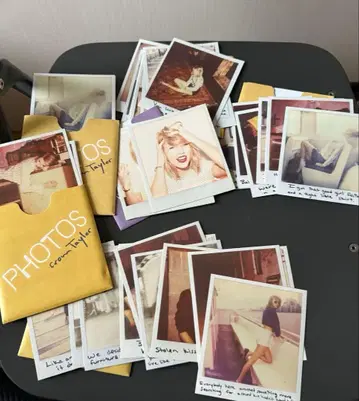 테일러 스위프트 1989 부속 폴라로이드