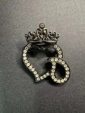 [ 컨디션 최상 ] NUMBER (N)INE 넘버나인 하트 눈물 브로치