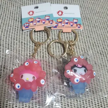 산리오 미야쿠미야쿠 입체 마스코트 키링 마이멜로디 쿠로미 클리어