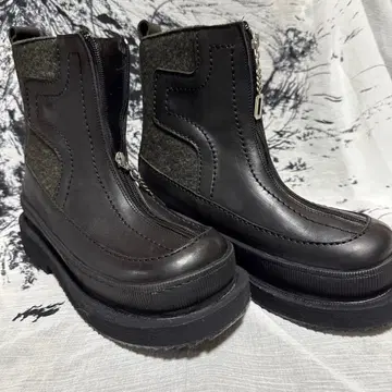 DIRK BIKKEMBERGS 통굽 부츠