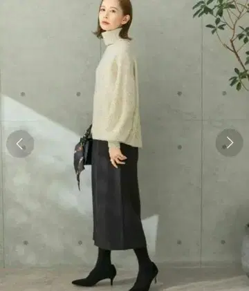 하이웨스트 슬릿 타이 트 스커트 CHARCOAL 36 어반리서치 로쏘