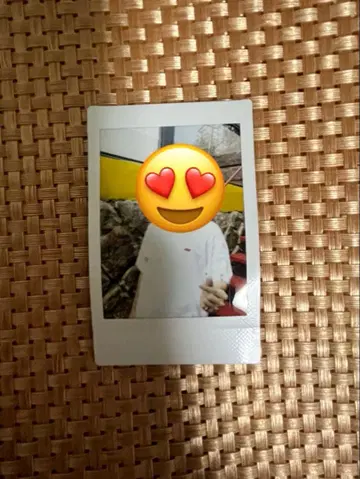 야타 유스케 폴라로이드