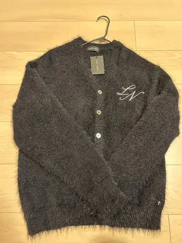 LAST NEST 다크 그레이 가디건