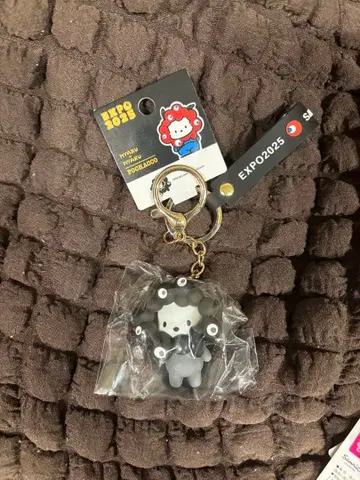 포차코 만박 블랙 미야쿠미야쿠 산리오 키링