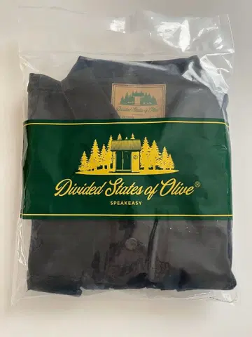 Divided States of Olive 블랙 데님 셋업