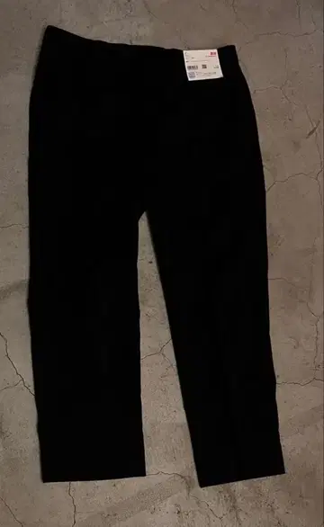 유니클로 감동 팬츠 윈도우페인 사이즈 85