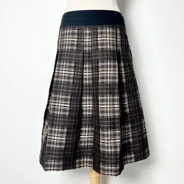 새상품급 Aylesbury 앨리스버리 울 체크 스커트 11 가을/겨울