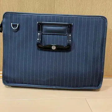 블랙 컬러 스트라이프 비즈니스 백