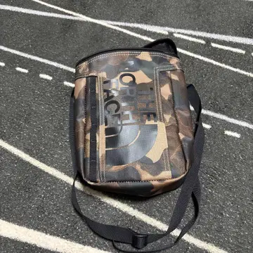 THE NORTH FACE 카모플라쥬 숄더백