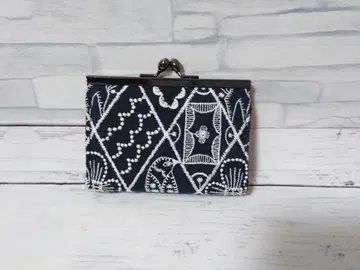 2트리 미니 지갑 미나 페르호넨 symphony navy