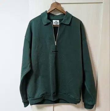 다크 그린 집업 트레이닝복