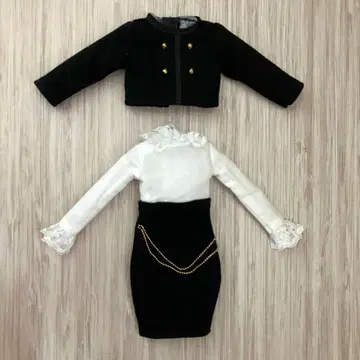 리카짱 캐슬 리틀 팩토리 드레스 세트 27cm 사이즈