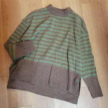 NARU 울 니트 풀오버