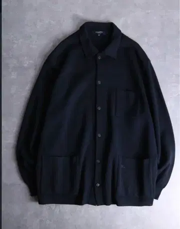 블랙 버튼 가디건