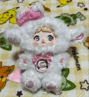 Nommi 한입 딜라이트 케이크 양 봉제 인형