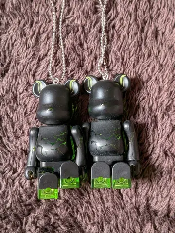 트위스테 곰 베어브릭 한정판 콜라보 트위스티드 원더랜드