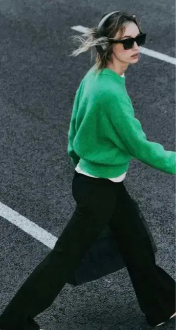 그린 니트 스웨터 긴팔 ZARA 자라