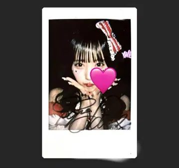 타지마 사쿠라코 폴라로이드