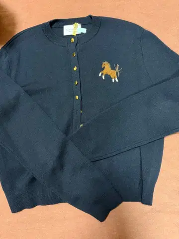 SEVEN TEN 세븐텐 호스 자수 가디건 블랙 M 사이즈