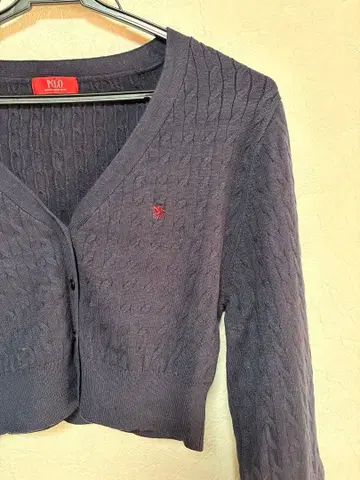 POLOBCS 콜라보 숏 기장 케이블 니트 가디건