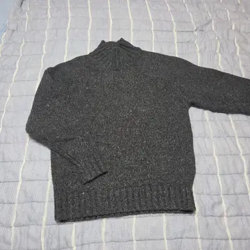 UNITED ARROWS 다크 그레이 터틀넥 니트