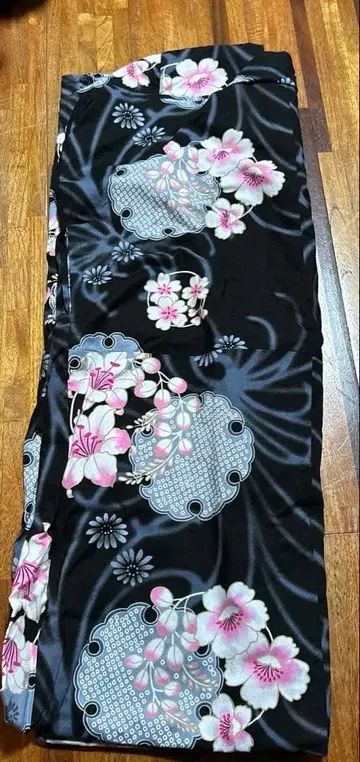 블랙 플라워 무늬 유카타와 만들기 오비 세트