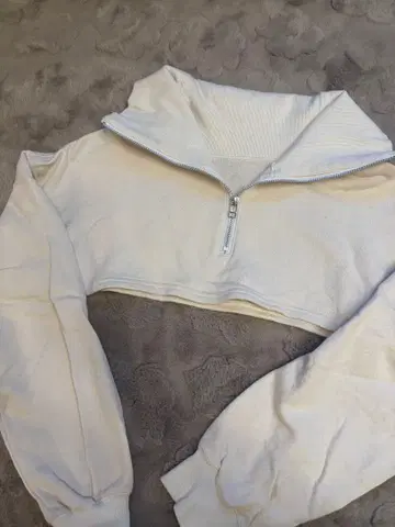 [ Ray BEAMS ] 크롭 하프 지퍼 맨투맨