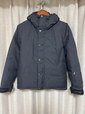 sophnet 블랙 다운 자켓