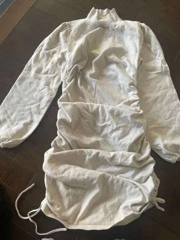 러그아젬 미니 원피스