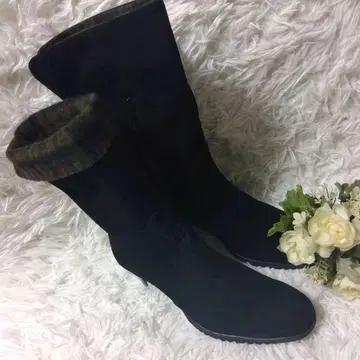 미사용품 우사기야 스웨이드 부츠 블랙 24