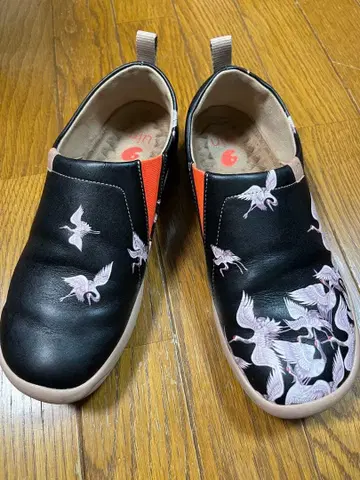 uin 학 자수 슬립온 블랙 25.0cm