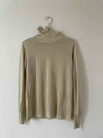 베아트리스 시어 니트 터틀 미사용