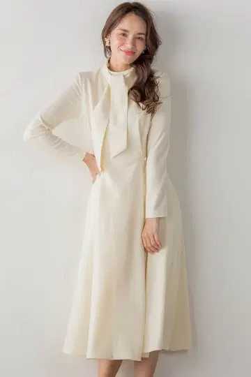 [인기] 비아지오 블루 루미나리 압축 스무스 보타이 원피스