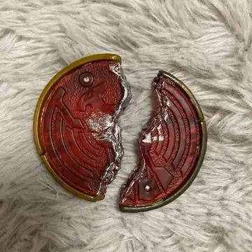 가면라이더 오즈 깨진 코어 메달