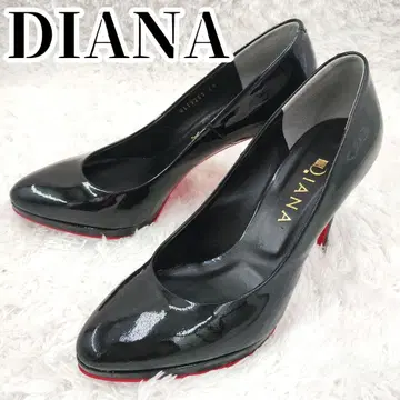 DIANA 에나멜 블랙 스틸레토 핑힐 레드솔 펌프스