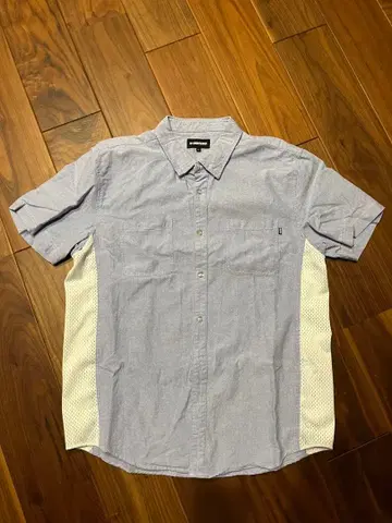 UNDEFEATED 반팔 셔츠 XL