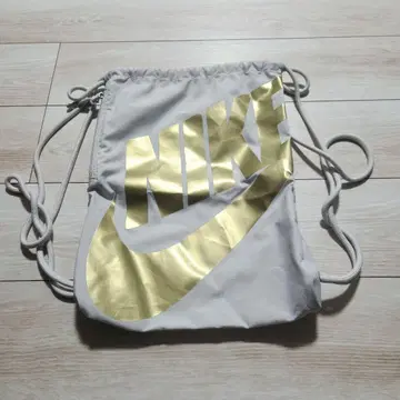 나이키 드로우 스트링 백 냅색 백팩 골드