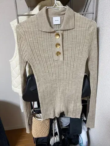 Spick & Span 베이지 리브 니트