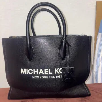 MICHAEL KORS 블랙 토트백