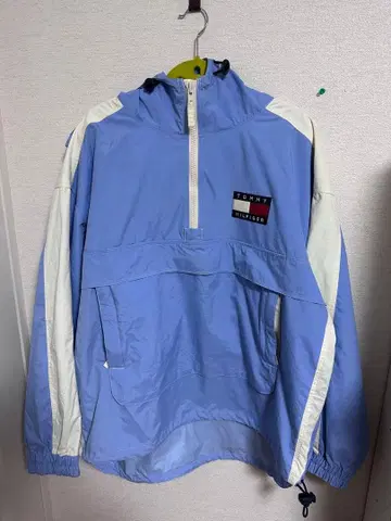 TOMMY HILFIGER 라이트 블루 나일론 자켓