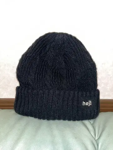 heji! 블랙 니트 모자