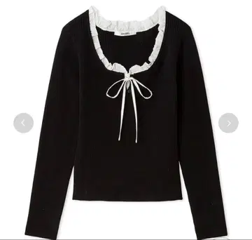 snidel 프릴 도킹 니트 풀오버 블랙