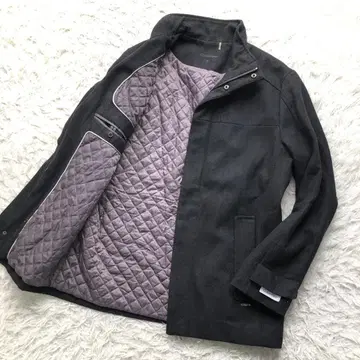 [ 레어 디자인 ] 캘빈클라인 스탠드 카라 코트 M 사이즈 퀼팅