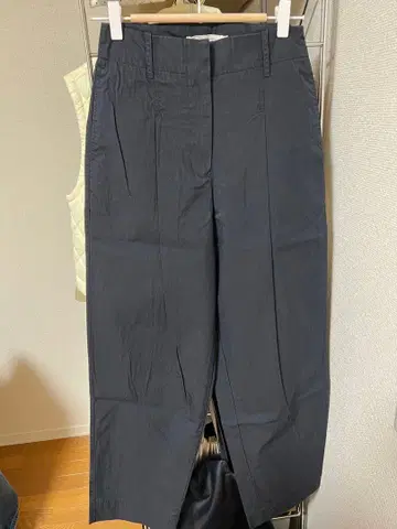 NOTHING WRITTEN 네이비 캐주얼 팬츠