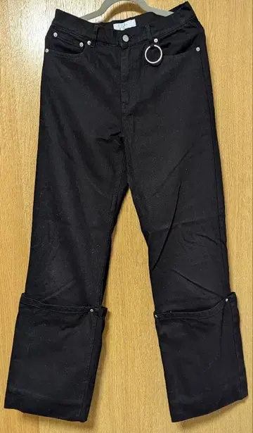 아들러 롤업 데님 블랙