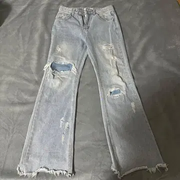 플레어 데님 팬츠 라이트 블루 데미지 가공 부츠컷 Ressaca